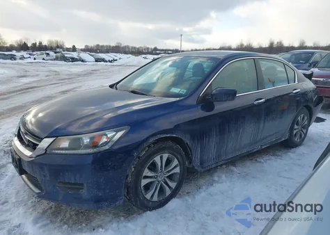 2015 Honda Accord Lx z USA, uszkodzony, nr VIN 1HGCR2F32FA210345